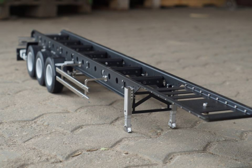 Flachbett Semi Trailer 3-Achser 1:14